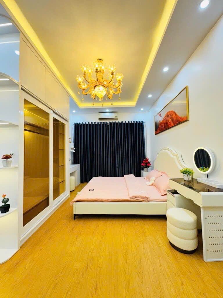 QUAN THỔ - 31M - 4 tầng – MT 3,2m - chỉ 7,2 tỷ