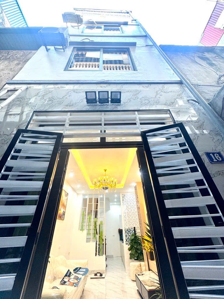 QUAN THỔ - 31M - 4 tầng – MT 3,2m - chỉ 7,2 tỷ