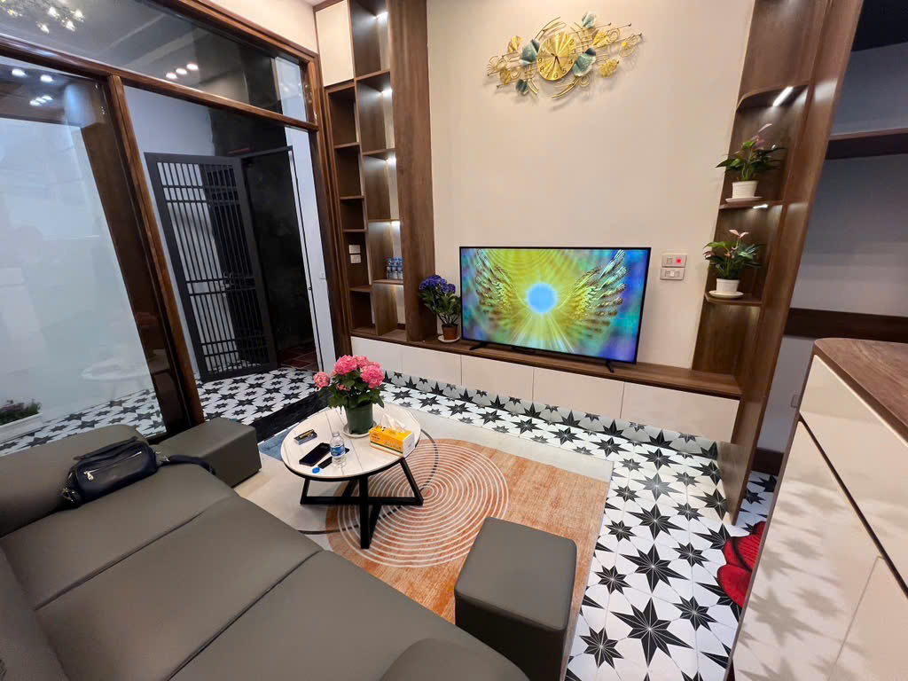 KHÂM ĐỨC - 30M - 5tầng- MT 3,2m – chỉ 6,98 tỷ