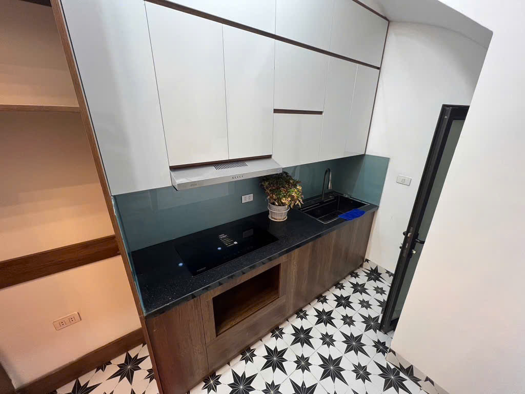 KHÂM ĐỨC - 30M - 5tầng- MT 3,2m – chỉ 6,98 tỷ