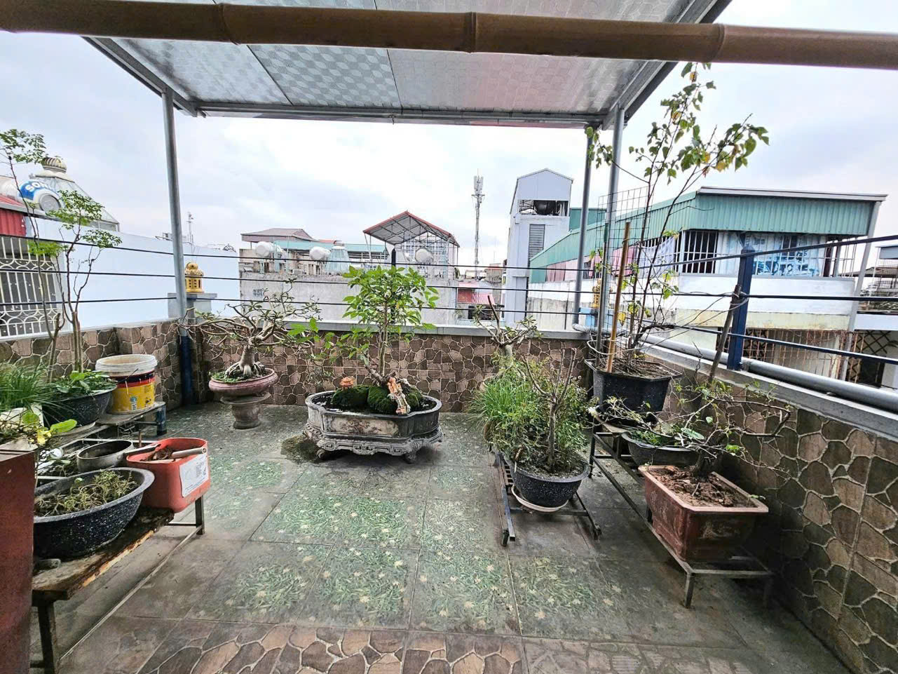 ĐÊ LA THÀNH - 40M – 5 tầng- MT 4,8m – chỉ 9,5 tỷ - doanh thu 21tr/tháng