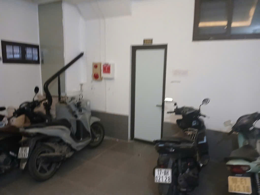 NGÕ VĂN HƯƠNG CCMN 5 tầng 11 Phòng khép kín FULL nội thất GPXD, PCCC, Thoát hiểm đầy đủ 50m MT 5,7m giá chào chỉ 11,5 tỷ