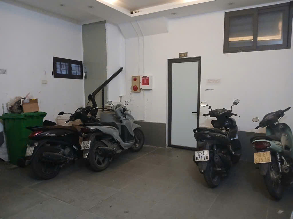 NGÕ VĂN HƯƠNG CCMN 5 tầng 11 Phòng khép kín FULL nội thất GPXD, PCCC, Thoát hiểm đầy đủ 50m MT 5,7m giá chào chỉ 11,5 tỷ