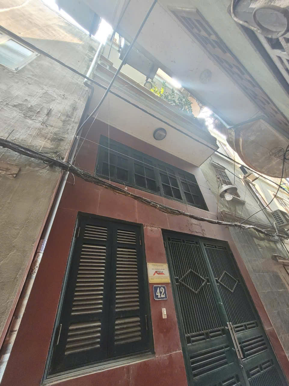 VŨ TÔNG PHAN - CHỦ TỰ XÂY - NỘI THẤT CÒN ĐẸP – GẦN PHỐ - 39m MT 5m - chỉ 3,9 tỷ