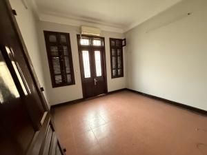 Ch.ính chủ cần bán nhà khu Cù Chính Lan DT : 43m2 x 4 tầng / SĐCC