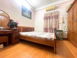 Ch.ính chủ cần bán nhà khu Bùi Xương Trạch. DT : 35m2 x 4 tầng / SĐCC