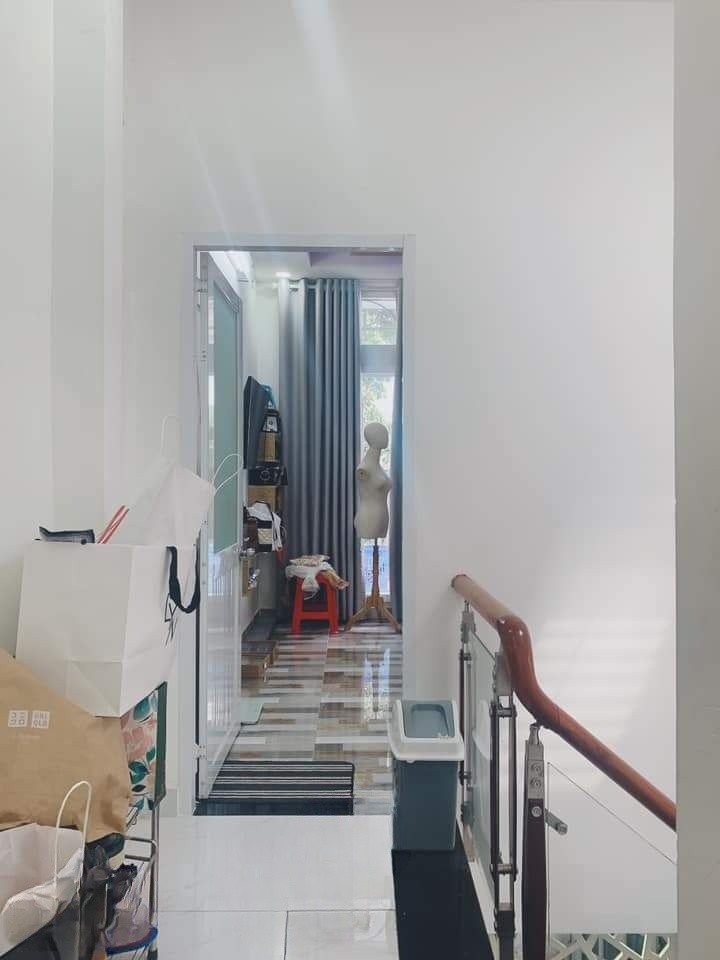 BÁN NHÀ MT ĐOÀN VĂN BƠ DIỆN TÍCH ĐẸP GIÁ ẤN TƯỢNG
