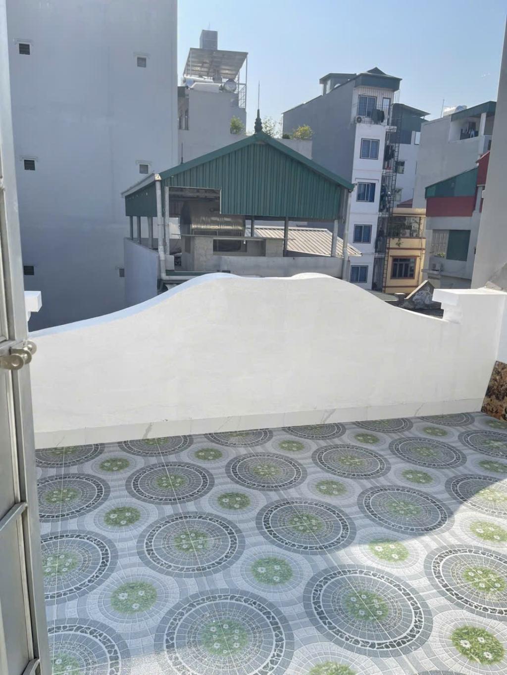 Bán Nhà Yên Xá 5 Tầng 32m2 Ngõ Thông Tứ Phía