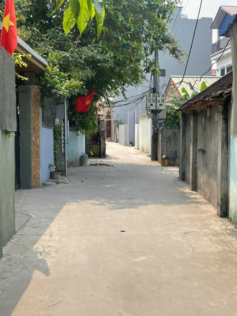 Bán đất Quang Minh tổ2, gần bìa làng, KCN, Đường 48, Công Trình Nhà Ở Ven Sông, Đi HN 20'