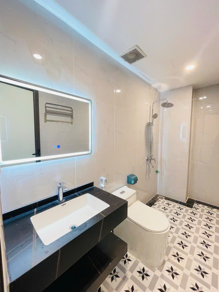 Nhà đẹp Phúc Lợi – Long Biên: 70m² x 4 tầng, nội thất đủ, hơn 7 tỷ!