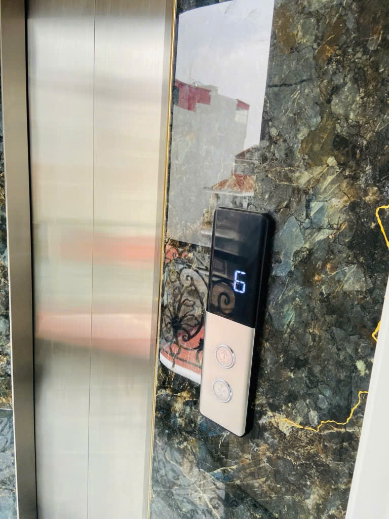 MẶT TIỀN KHỦNG – 6 TẦNG THANG MÁY – GẦN Ô TÔ – THÁI HÀ, ĐỐNG ĐA