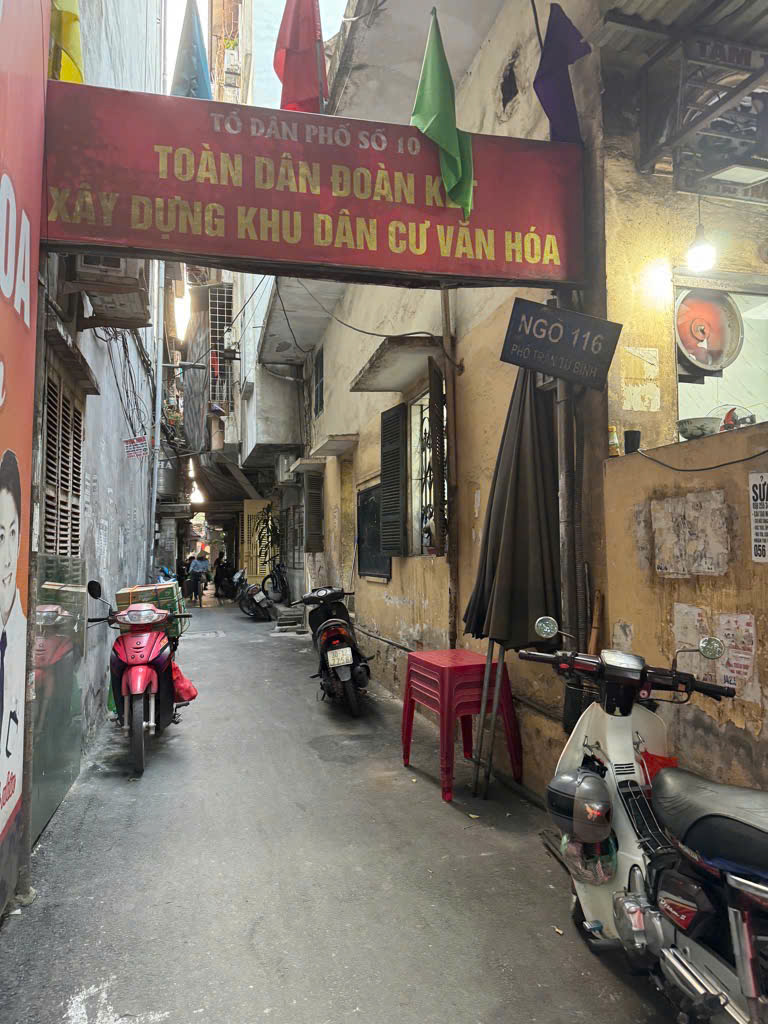 BÁN NHÀ NGÕ 78 VÕ CHÍ CÔNG – Ô TÔ ĐỖ CỬA – NGÕ THÔNG TỨ PHÍA – 2 MẶT THOÁNG – NHÀ DÂN XÂY CHẮC CHẮN