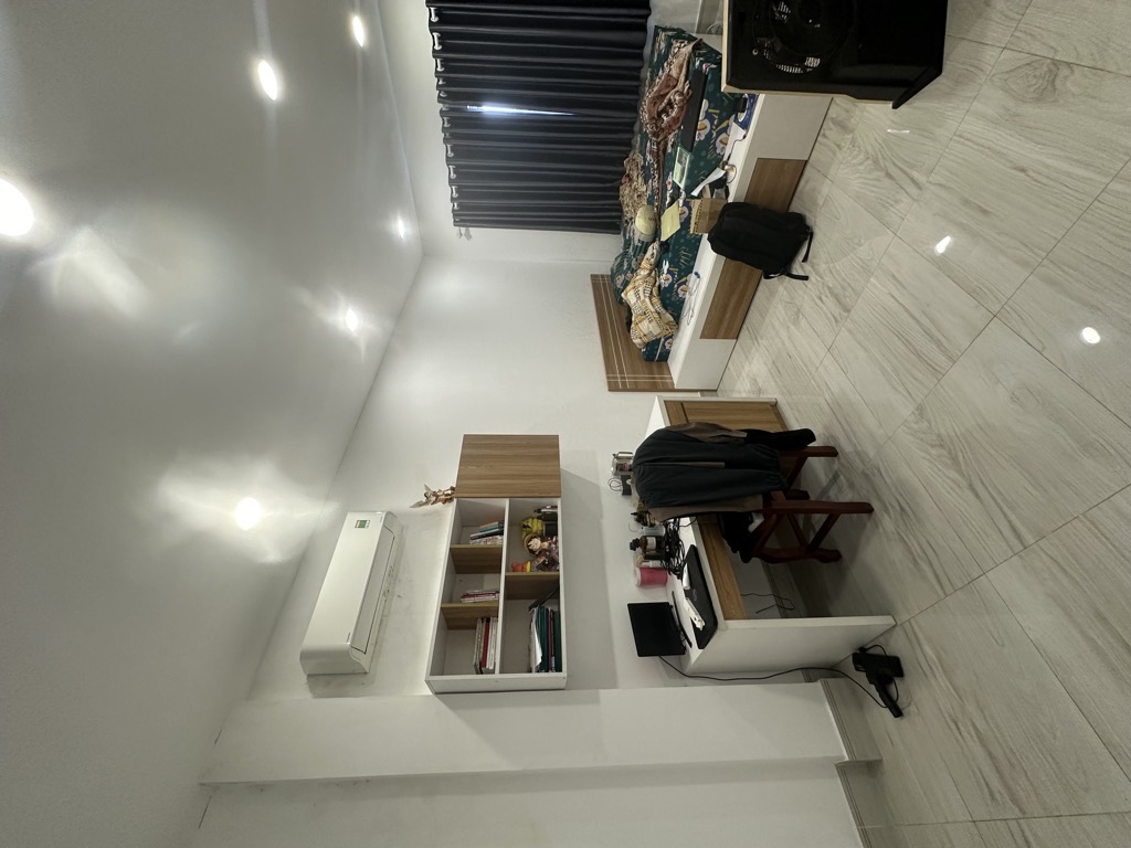 Nhà MT nở hậu Đô Đốc Lộc, Quận Tân Phú, DT 99m2 (4.4x17m)_ Kinh doanh sầm uất