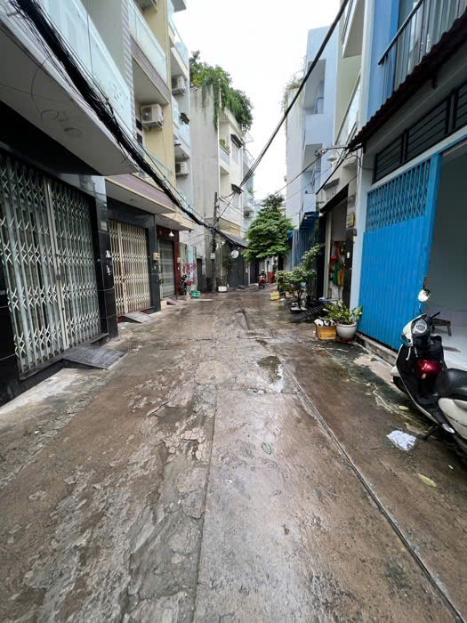 6.7 tỷ - Hoàng Hoa Thám , Phường 10 Quận Tân Binh