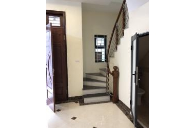Nhà Đẹp - Quận Hai Bà Trưng - 5 tầng - Giá 3.4 tỷ