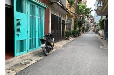 Bán nhà phố Lò Đúc -Lô Góc-Ô Tô đỗ sát cổng- Vị trí đẹp,