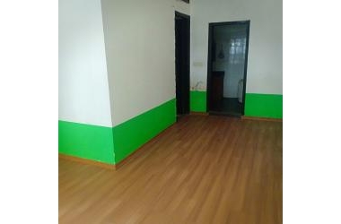 Dân Trí Cao! Bán nhà Phố Trạm 50m2, MT 4m, Giá  1.8 tỷ.