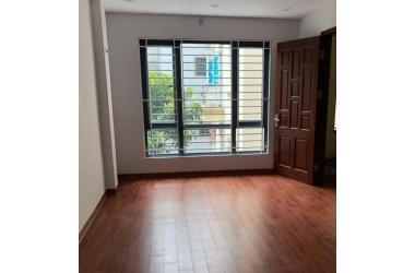 Hai Bà Trưng, Nhà Đẹp Ngõ Quỳnh, Xây Mới, Gần đường Ô TÔ, Giá 3.4 Tỷ