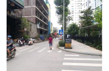 Bán nhà phố Ngô Quyền, phân lô, 3 bước ra đường ô tô, nhà rộng giá rẻ, 50mx3T