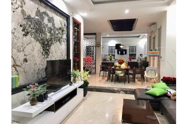 Bán đất Trường Chinh, mặt ngõ kinh doanh, ô tô, đã có GPXD 7 tầng, giá rẻ 90m.