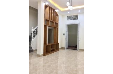 Kim Ngưu - Ngõ Thông - Nhà đẹp - Ô TÔ đỗ sát nhà- Khu Phân Lô - Giá 4.4 tỷ