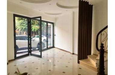 linh lang khách nhật nhiều hơn việt cho thuê doanh thu 50tr/th.0913781956