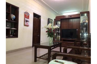 Bán căn hộ Chùa Bộc, Đống Đa, Hà Nội, 80m2, 3 ngủ, 1 vệ sinh, 1 khách, 1 bếp, giá 2,15 tỷ