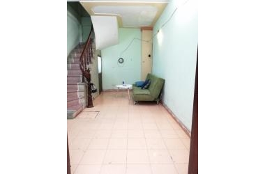 Nhà phố Trương Định- Gần Phố -Giá hấp dẫn.