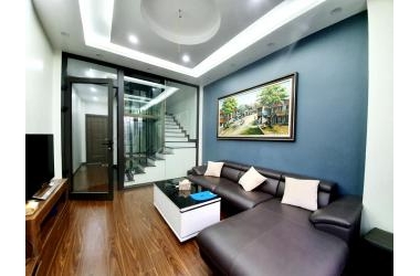 [CỰC HIẾM! Nhà Phố Nguyễn chí thanh Đống Đa]KD đỉnh DT70m2, 6.3 tỷ.