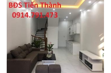 Bán nhà xây mới Thạch Bàn, ô tô đỗ cửa, giá 2 tỷ 030tr