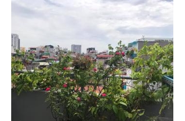 CỰC HIẾM. NHÀ TRUNG TÂM CẦU GIẤY, 7 TẦNG, THANG MÁY, 7.3Ti .0913781956