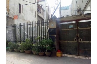 Bán phân khúc đất đầu tư xây dựng cao ốc văn phòng ở sát đường Phạm Văn Đồng , Bắc Từ Liêm