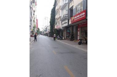 Bán nhà Yên Lãng, vỉa hè to, nhỏ tiền kinh doanh đỉnh, DT 40m2 giá 13.5 tỷ