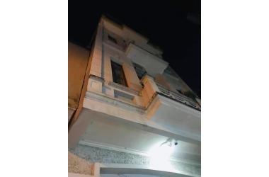 Bán nhà phố Lương Khánh Thiện, Hoàng Mai 28m2x4T giá 2.5 tỷ lh: 0842063837