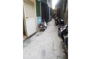 Bán nhà Trương Định - Phường Giáp Bát - Gần Phố - 1.73 tỷ