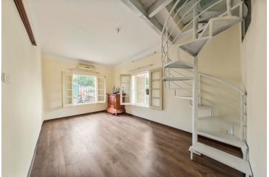 Bán nhà tập thể 100m2, 02 PN khu TT BTC TW ngõ 186 Ngọc Hà, công viên Bách Thảo