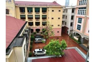 BÁN NHÀ, PHÂN LÔ, TRẦN QUỐC HOÀN,VỈA HÈ, KINH DOANH.0913781956 .