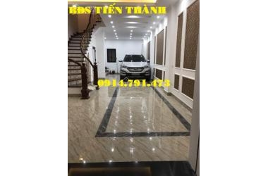 Bán nhà đẹp Lâm Du, Bồ Đề 50m2 x 4,5 tầng, ngõ thông 4m, giá 4,85 tỷ