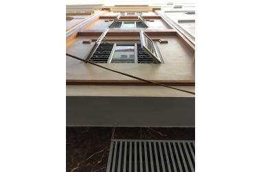 BÁN NHÀ NGUYẾN AN NINH, HOÀNG MAI 32M2x5T GIÁ 3.7 TỶ, LH: 0842063837.