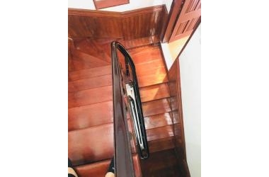 Mặt phố 19/5, vỉa hè to, kinh doanh sầm uất ngày đêm, giá tốt 43mx4T
