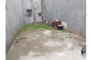 Chính chủ bán 40m đất giũa chung tâm đông ngạc bắc từ liêm giá 1,7 tỷ.
