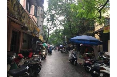 HIẾM,Cần bán nhà, phân lô TRUNG KÍNH 6 Tầng 5 tỷ. Call.0913781956