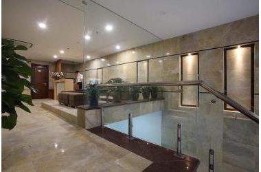Tòa nhà mặt phố Nguyễn Văn Huyên, kinh doanh siêu đỉnh, vị trí đắc địa, 115mx8T