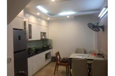 Cực sốc, Hơn 3 tỷ, Nhà Tôn Thất Tùng, Đống Đa, Ô tô 20m, 40mx5T