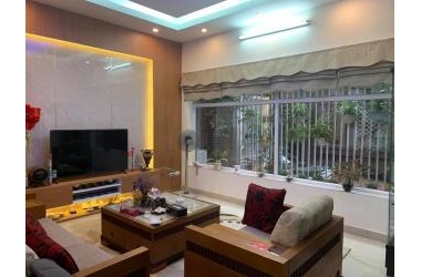 SIÊU RẺ HỒ TÙNG MẬU 65M2, HAI THOÁNG, MỚI ĐẸP TẶNG TOÀN BỘ NỘI THẤT 500 TRIỆU, 4.5 TỶ