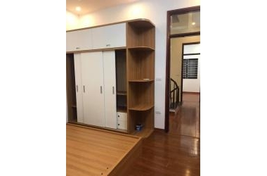 Nhà đẹp Khương Đình ngõ đẹp, 4PN, 40m, 3.5 tỷ. LH: 0903409888