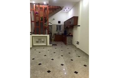 BÁN NHÀ PHỐ KIM NGƯU, 32MX5 TẦNG, GẦN PHỐ, 2,8 TỶ.