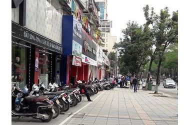 Bán nhà mặt phố Láng Hạ - MẶT PHỐ VÍP, VỈA HÈ Ô TÔ, KINH DOANH ĐỈNH, 21.8 tỷ