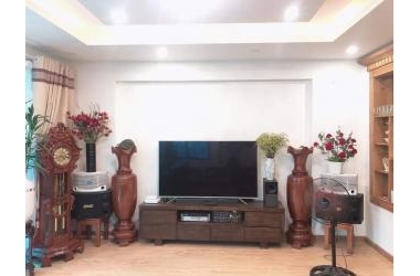 BÁN NHÀ PHỐ HOA BẰNG, CẦU GIẤY, LÔ GÓC, ÔTÔ, KINH DOANH 52M2x7T GIÁ 7.7 TỶ, LH: 0842063837.