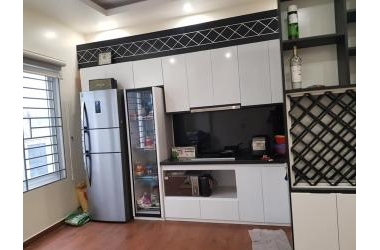 Bán nhà, ngõ 132 CẦU GIẤY, nhà đẹp ở ngay,3.2ti ,call 0913781956